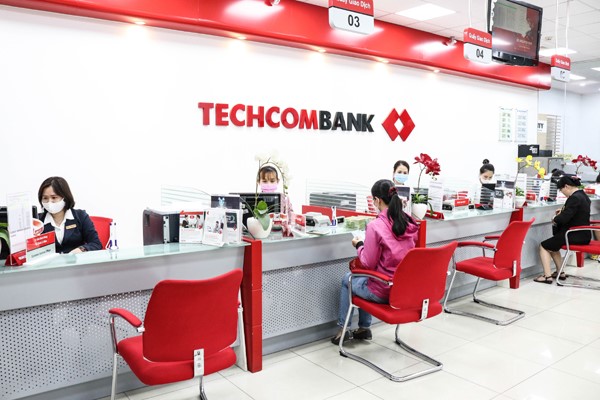 Quý 4/2021 nợ xấu Techcombank tăng 77%